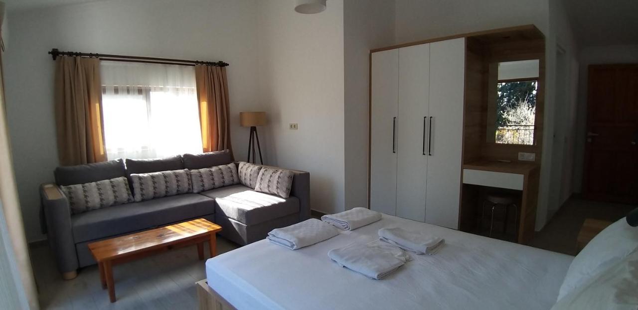 Lindos Pension Dalyan Esterno foto