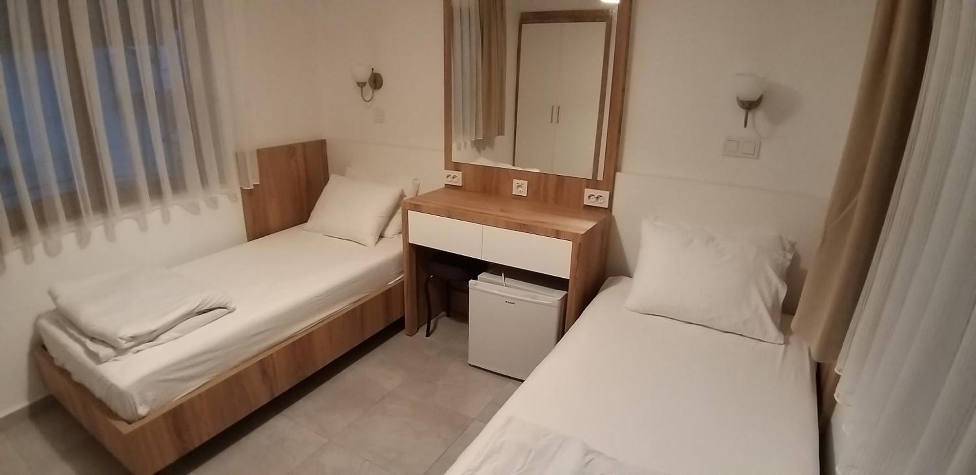 Lindos Pension Dalyan Esterno foto